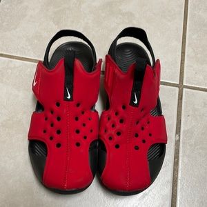 Nike boy red sandals 1Y